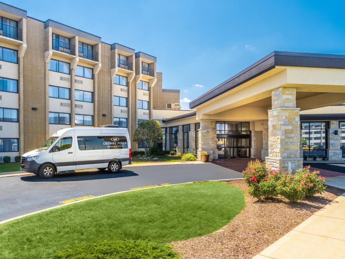 Crowne Plaza Milwaukee South By Ihg Hotell Exteriör bild
