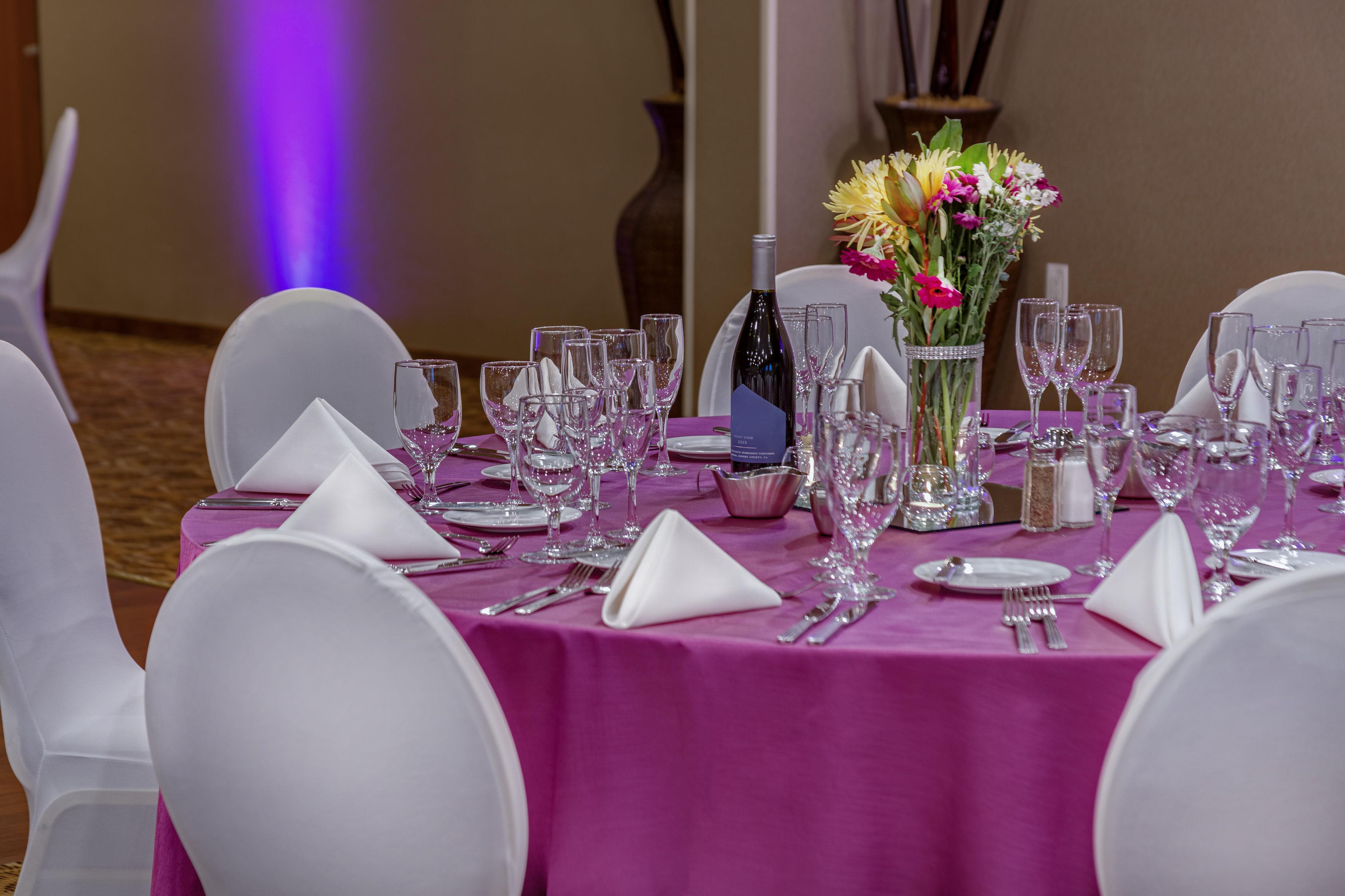 Crowne Plaza Milwaukee South By Ihg Hotell Exteriör bild