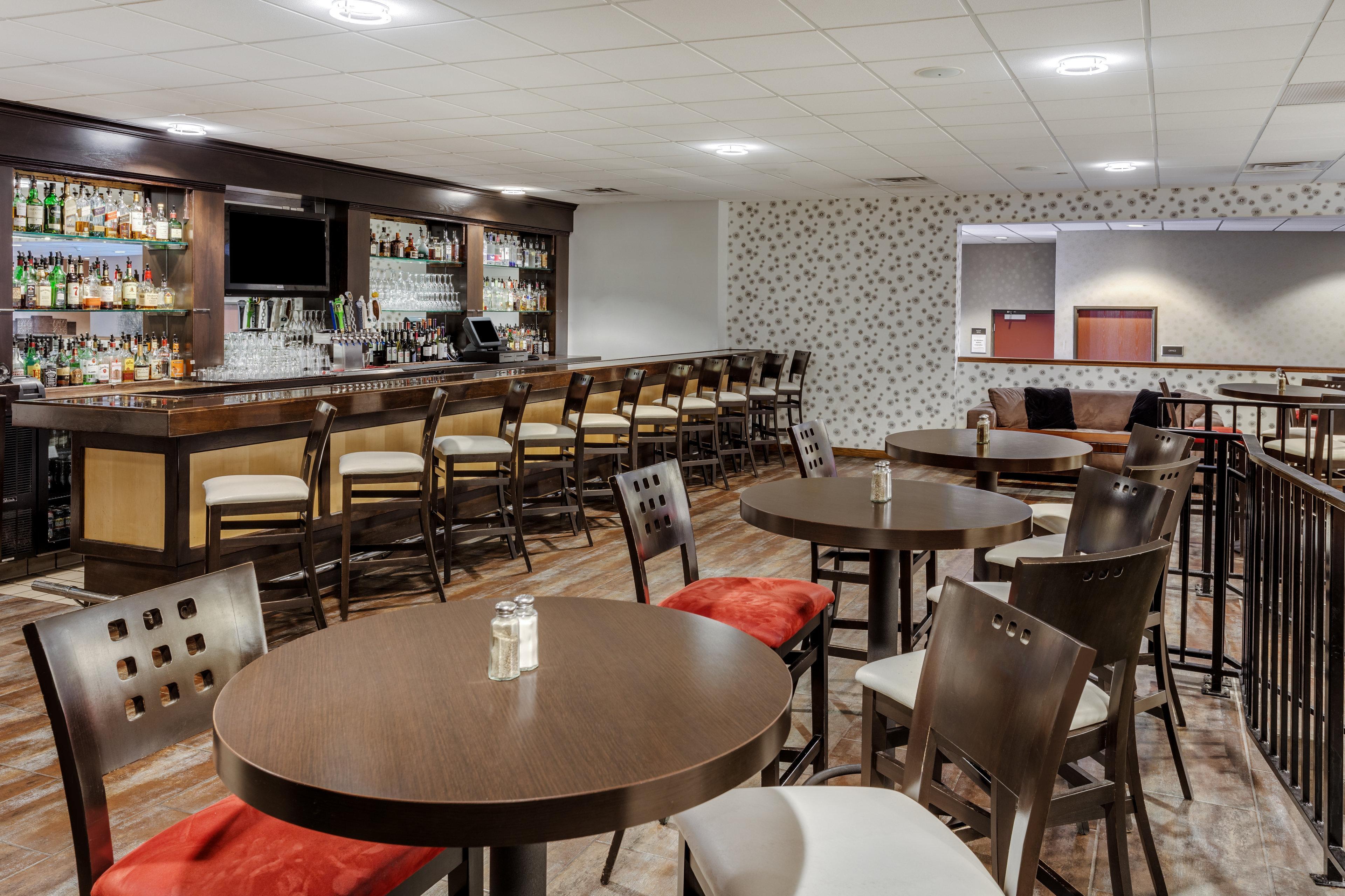 Crowne Plaza Milwaukee South By Ihg Hotell Exteriör bild