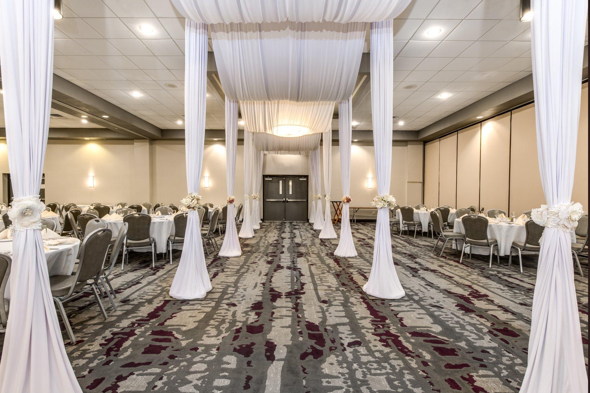 Crowne Plaza Milwaukee South By Ihg Hotell Exteriör bild